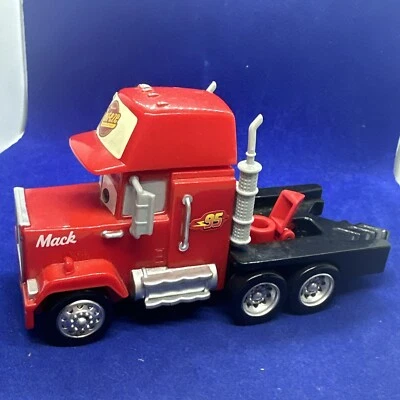 Semirremolque Transforming Mack de Disney Pixar Cars solamente  Foto 1 de 4