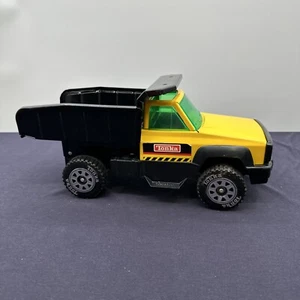Vtg 1993 Tonka Yellow and Black Construction Dump Truck Metal, Number M-6944-1 - Picture 1 of 10