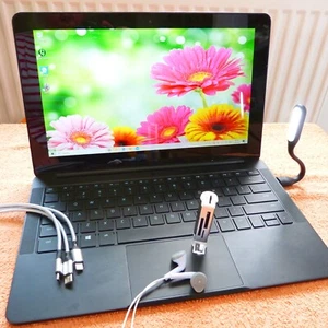 Razer Blade Stealth METALL ULTRABOOK l 13 pollici QHD TOUCH l Windows 10 QWERTY - Foto 1 di 11