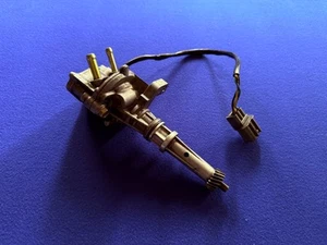 YC#4  91-95 Acura Legend Speed Sensor VSS Vehicle Speed Sensor NEEDS CABLE FIX? - Picture 1 of 4