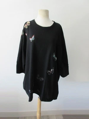 Camiseta oversized bordada borboleta algodão VALENTINO GG - Imagem 1 de 4