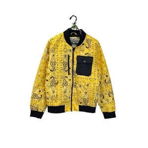 Chaqueta Levi's Para Hombre Amarilla Negra Bombardero Paisley Bandana Estampado Chaqueta Nueva con Etiquetas Pequeña - Imagen 1 de 4