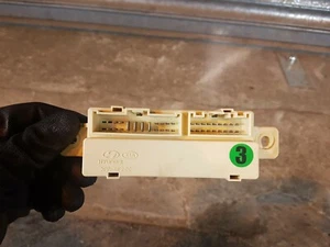 Hyundai i40 1.7crdi Kombi 2013 63 Steuergerät Modul 919402H130 - Bild 1 von 4