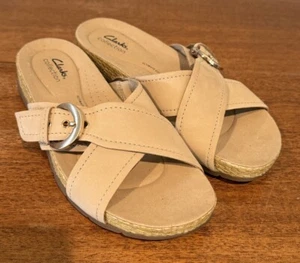 Clarks Reileigh May sandali donna 9,5 W beige nabuk slide - Foto 1 di 6