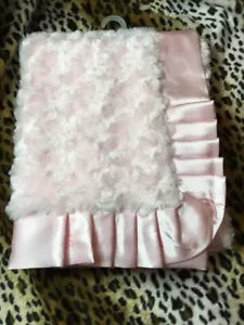 NEW BABY GIRL CRIB SIZE Baby PINK SWIRL ROSE Bud FUR FLUFFY Ruffle SATIN BLANKET - Bild 1 von 5