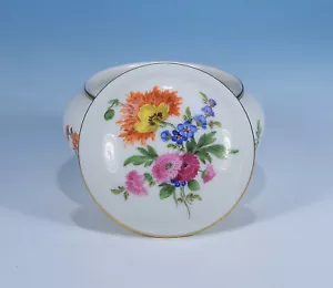 Meissen "Blume 3" kl. Deckeldose / Pillendose 1.Wahl - Bild 1 von 2