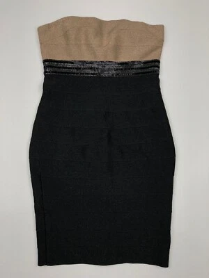 Vestido Vaina Carmen Marc Valvo Sin Tirantes Elastizado en Niveles Negro/Dorado Cuentas • Pequeño Foto 1 de 4