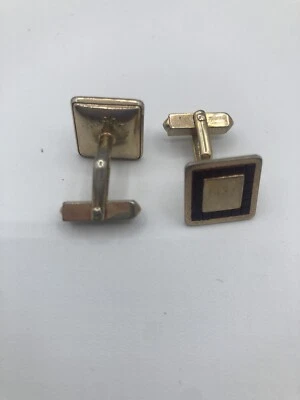 swank cufflink set Burgundy Ruby Glass Set Preowned Great Condition - Image 1 of 2