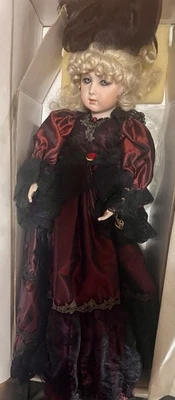 MARIE OSMOND PORCELAIN Lt’d Ed. DOLL AUDREY CLASSIC SERIES-VICTORIAN ERA 268/500 - Image 1 of 4