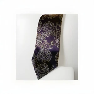 jos a bank 1905 tie Plum And Silver 100% Silk Paisley design Gorgeous Tie! - Picture 1 of 7