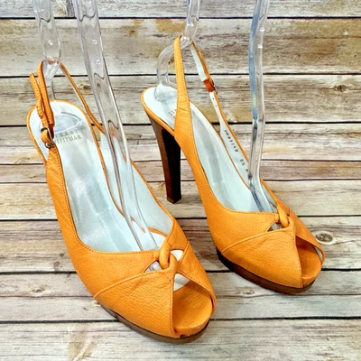 Zapatos de tacón apilados Stuart Weitzman para mujer de cuero naranja con punta abierta Foto 1 de 4