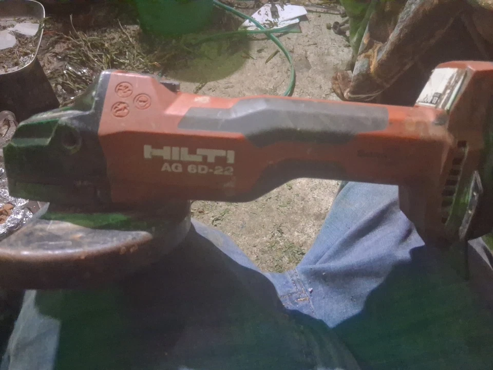 Hilti 22V NURON AG 6D-22 «беспроводной угловой шлифовальный инструмент только - Изображение 1 из 3