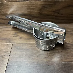 Potato Ricer Masher Heavy Duty Stainless Steel Press Mashed Potatoes Kitchen - Picture 1 of 5