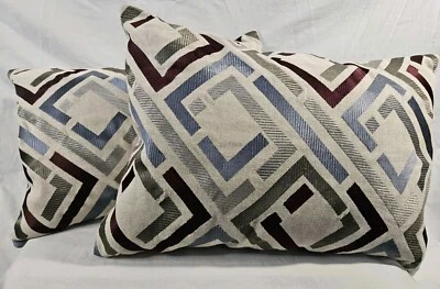 Almohadas decorativas para cajón y barril 22x15 NUEVAS/NUEVAS CON ETIQUETAS Almohadas con inserción de plumón Cremallera Foto 1 de 4