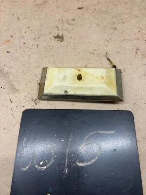 Ford Truck Car 71-73 Mustang 1973-1979 78-79 Bronco interior domo base de luz ¡USADO! Foto 1 de 4