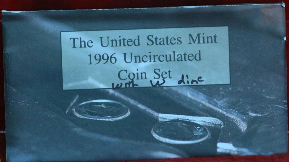 Uncirculated 1996 U.S. Mint Set P & D Mint with W Dime - Image 1 of 1