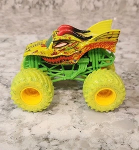 Spinmaster Jam Zombie Invasion Dragon - Picture 1 of 4