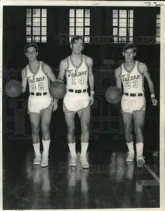 Pressefoto Mike Henry, Ned Reese und Mike Billingsley, Tulane Basketball. - Bild 1 von 2