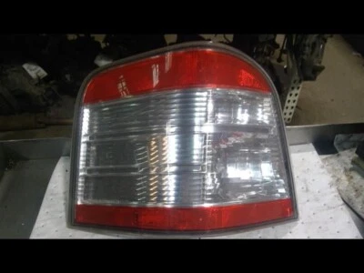 Conjunto de luz trasera izquierda para conductor Ford Taurus X 2008-2009 OEM Foto 1 de 2