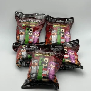 Minecraft Backpack Hangers Series 5 Blind Bag New Sealed Lot Of 5 COLLECT ALL! - Picture 1 of 2