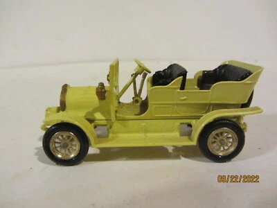 Matchbox Yesteryear no 16 1904 Spyker, yellow.black seats - Image 1 of 3