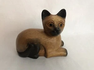 Wooden Cat Figurine Hand Carved Wood Vintage - Picture 1 of 8