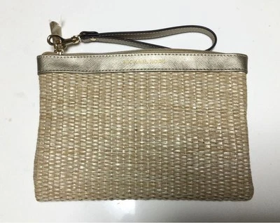 Сумка-клатч Michael Kors тканая соломенная бежевая золотисто-коричневая летняя MBb0664 - Изображение 1 из 4