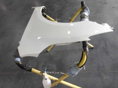 Guardabarros conductor hatchback sin turbo compatible con 10-13 MAZDA 3 485938 Foto 1 de 2