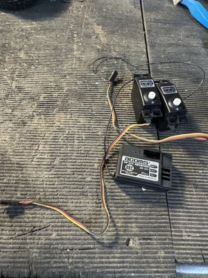 Acoms Vintage Ar201 Receiver As12 Servos VGC Working Rc Car Radio Gear 27mhz  - Image 1 of 4
