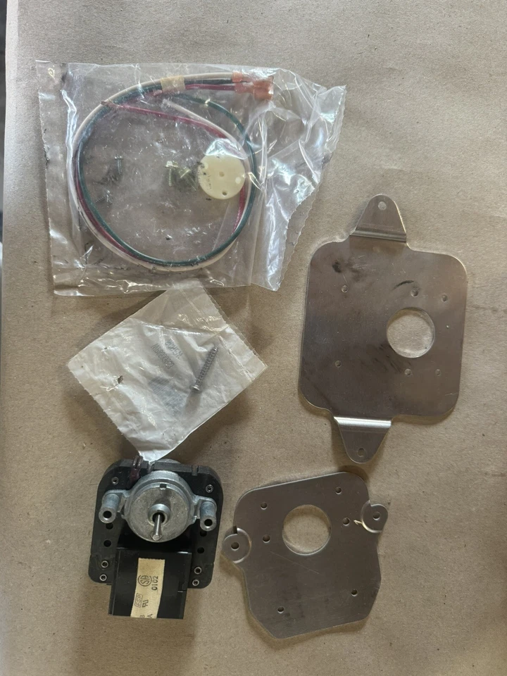 45: Nuevo motor de ventilador evaporador Whirlpool 482468 OEM Foto 1 de 4