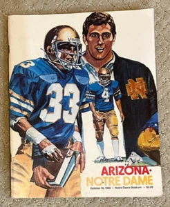 Notre Dame Fighting Irish Arizona Wildcats October 16th 1982 Football Program - Picture 1 of 4