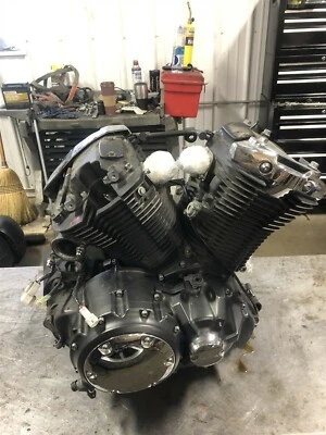 Motor estrella Yamaha XVS1300 XVS 1300 V 07 Foto 1 de 4