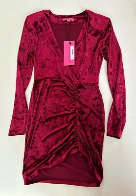 Nuevo con etiquetas Vestido Betsey Johnson Para Mujer Talla Mediana Terciopelo Aplastado Rojo Cuello en V Vacaciones Foto 1 de 4