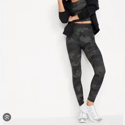 Old Navy Active Elevate Leggings Green Camo Pockets 7/8 High Rise Women's XL - Image 1 of 4
