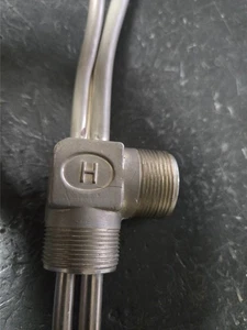 Hoke Gyrolok 3/4" Überwurfbogen mit 2 Kupferdurchführungsrohren (Siphon? mischen?) - Bild 1 von 5