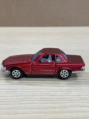 Yatming RareMercedes Benz Red 350SL 1/64 Loose BEAUTIFUL - Image 1 of 4