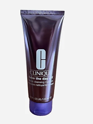NOVA Mousse de Limpeza Clinique Take the Day Off ~ 125ml /4,2 oz ~ Tamanho Completo - Imagem 1 de 3