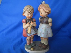 Vintage Hummel KNITTING LESSON Figurine #256 TMK4  - 7.5" High  W. Germany READ - Picture 1 of 13