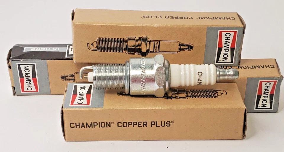 SPARK PLUG CAMPION  RN14YC 405 COOPER PLUS BOX OF 4PCS - Image 1 of 3