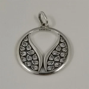 pandora me wings oversized medallion charm - Picture 1 of 4