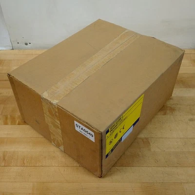 Gateway Ethernet Square D 63230-210-100, Serie B3, 3050 EGW-2 PowerLogic - NUEVO Foto 1 de 4