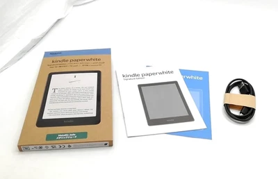 Amazon Kindle Paperwhite Signature Edition 32GB - 12th gen 2024 - Metallic Jade - Image 1 of 4