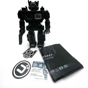 Brand new, complete with accessories, Gokkodo's first Ki-A-Daddy figure, unp - Picture 1 of 2