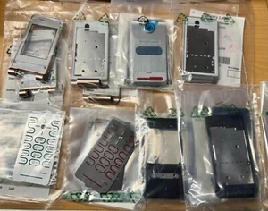ORYGINALNY SONY ERICSSON Z770i CZĘŚCI ZAMIENNE OBUDOWA ZESTAW A/B/GÓRNA POKRYWA KLAWIATURA - Zdjęcie 1 z 1