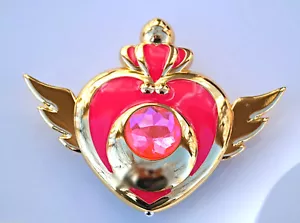 Sailor Moon Super S Crises Heart Compact Mirror Brooch Locket Cosplay Doll Prop - Picture 1 of 8