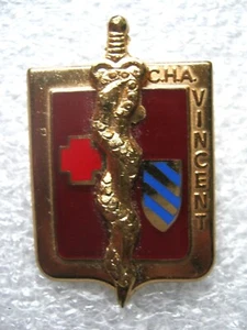 INSIGNE SANTE CHA VINCENT (Centre Hospitalier des Armées) DRAGO MARNE LA VALLEE - Picture 1 of 2