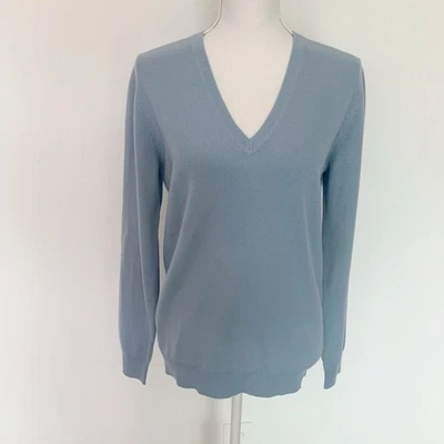 Brunello Cucinelli Women’s Pullover Cashmere V-Neck Sweater Gray Blue Size L EUC - Image 1 of 4