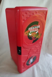 Vintage 1998 Chicago Bulls Kunststoff Mini Spind CD Aufbewahrungsbox mit Regalen Suncast - Bild 1 von 22