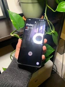 OnePlus 8 - 128 GB storage - 8 + 4/6/8 expandable RAM - Bonus - (Unlocked) - Photo 1 sur 7