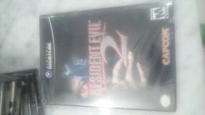 Resident Evil 2 (Nintendo GameCube, 2003) - Image 1 of 2